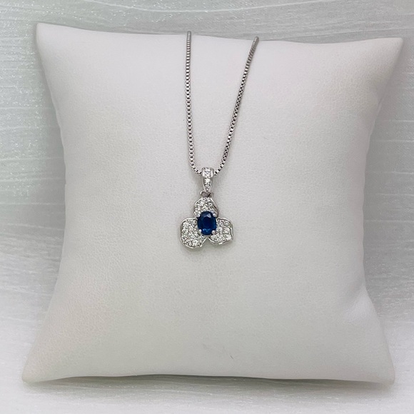 S925 Sapphire Pavé Clover Pendant - Picture 1 of 3
